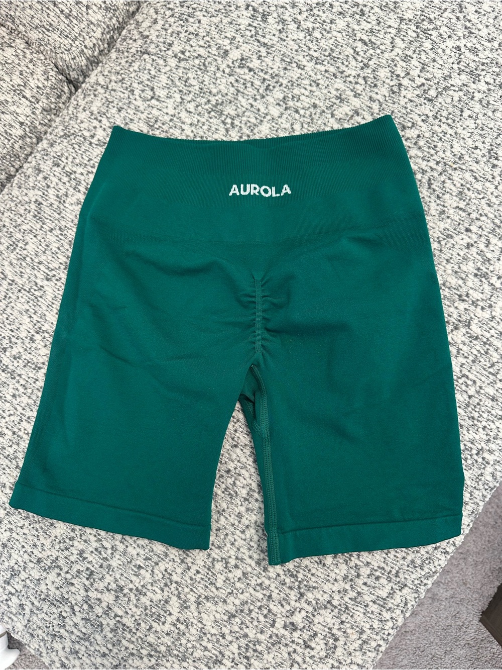 AUROLA Seamless Scrunch Green Gym Shorts / Biker Shorts